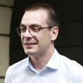 „Njegovo korumpirano ponašanje je standard političkog delovanja u SNS Srbiji“: Kako se Marko Bastać vratio u politiku na…