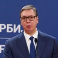 Snažna poruka Vučića: Borićemo se za otadžbinu i suprotstaviti se svima koji žele da je zaustave (video)