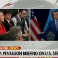 "Uzmi lopatu i kopaj" Američki ministar napao novinare, Tramp oduševljen: "Ovo je najbolja pres konferencija ikada!" (video)