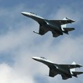 Makron ne isključuje mogućnost obaranja ruskih vojnih aviona u evropskom vazdušnom prostoru