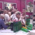 Срамно понашање на слави великог шефа Учесници Елите згрозили јавност: "Као свиње кад им се баци кукуруз" (видео)