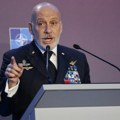 Шеф војног комитета Алијансе: НАТО размишља о превентивном удару уа Русију
