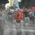 Haos na Balkanu, Albanija gori! Narod poručio Trampovom zetu da zemlja nije na prodaju, a Rama da ga neće zaustaviti