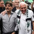Obradović ponovo u "Oaki" - navijači dočekali svog heroja: Još ima vatre u meni