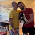I lep i pametan! Ovo je sin Čede Jovanovića: Političaru krenule suze, ljubi i grli svog naslednika, ponosan, uputio mu ove reči…
