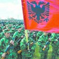 Bruka i skandal u južnoj Mitrovici: Izvršena "inauguracija" znaka tzv. "UČK" - ceremonija terorizma i ubijanja Srba
