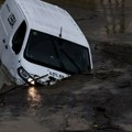 Zgrada suda pretvorena u mrtvačnicu: Jezive scene iz Španije (video)