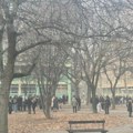 (BLOG) Održan protest studenata ispred Skupštine Novog Sada: Nakon 15 minuta tišine, najavili „ispraćaj loše godine“