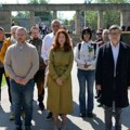 Delegacija Zeleno levog fronta položila vence povodom Dana pobede (foto)