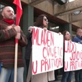Dok su porodice čekale oslobađanje, podignuta otužnica protiv novosadskih aktivista