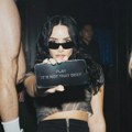 Demi Lovato ponovo pleše u pop ritmu: Album „It’s Not That Deep“ kao povratak njenim korenima Shopping vodič po izboru web…