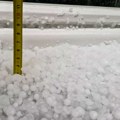 Snažno nevreme u komšiluku: Obilne padavine sa grmljavinom; Temperatura naglo pala za 10 stepeni
