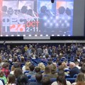 Završen FEST: nagrade za filmove Crveni hangar, Tihi pčelar i Drži se za mene