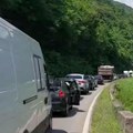 Stravična nesreća kod Fruške Gore, direktan sudar kamiona i automobila (foto)