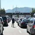 Pojačan saobraćaj najavljuje početak radne nedelje: Evo kolike su gužve na graničnim prelazima