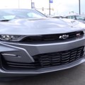 Camaro se vraća? GM obećava “lep i zabavan” novi model koji će uzdrmati tržište