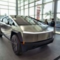 Ostavio električni automobil na punjaču i otišao na odmor! Kada se vratio zatekao je "mrtvo" vozilo: Šta se desilo