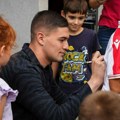 Što ne može niko, može guti – Mladi golman Zvezde Ivan Guteša širi pogled srcem u humanoj misiji