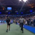 Ovo se prosto ne radi, proziva svog igrača u sred meča: Skandalozan intervju trenera Frica za vreme četvrtfinala! Rival crvene…