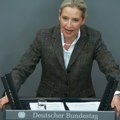 Vajdelova: Merc i njegova vlada Nemačku pretvaraju u ruševine