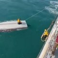VIDEO: Dečak spasen nakon što je nekoliko dana plutao na čamcu u ledenom Beringovom moru