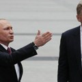 Vašington i London bi da obuzdaju Rusiju Peskov: To je konstanta njihove politike