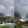 Tornado besneo u Grčkoj, oluja se ne smiruje! Jezivi snimak kruži mrežama - stručnjaci objasnili zašto nastaje! (video)