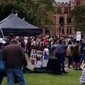 Protesti u Sidneju zbog referenduma o glasu domorodaca u parlamentu /video/