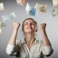 Da li novac može da "kupi" sreću? Nova univerzitetska studija ima odgovor (ANKETA)