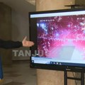 Direktor policije: Uhapšeno je na desetine huligana, povređeno šest policajaca (video)