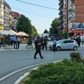 Duge cevi i loš prevod: Kako izgleda izveštavanje sa terena na Kosovu?