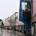 AMSS: Kamioni se na graničnom prelazu Batrovci od jutros zadržavaju oko dva sata