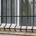Neki su tek sada otkrili čemu služe zakrivljene rešetke na prozorima