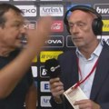 Ataman potpuno van sebe - Ignorisao novinara, pa se vratio: "Šta radi je**ni Tajrik Džons?!"