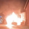 Požar usred noći u Priboju: Plamen progutao automobil, oštećen i stambeni objekat
