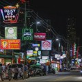 Tajland upozorava na prostituciju dok 5.000 američkih mornara stiže u turistički grad posle 200 dana na moru