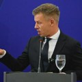 Peteru Mađaru ukinut imunitet, sumnja se da je oduzeo mobilni građaninu i bacio u Dunav
