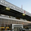 Haos na beogradskom aerodromu, priveden državljanin Hrvatske, pijan urlao da bi „klao srpčiće“