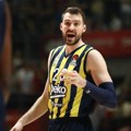 Gudurić opet pobedio Obradovića: Fener ide ka F4, a Marko blista na parketu!