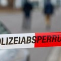 Pucao trudnoj ženi u glavu, a onda izrešetao ljude u frizerskom salonu: Horor slučaj u Nemačkoj, u toku potera za…