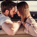 Uzbudljive poze za seks u autu: Podignite igru na viši nivo