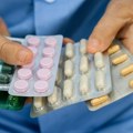 Antibiotici ubijaju i dobre bakterije: Za obnovu flore u crevima potrebno je više vremenena nego što mislite