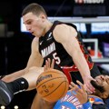 Jović dvocifren protiv najboljeg tima NBA lige, Majami odigrao sramotnu poslednju četvrtinu