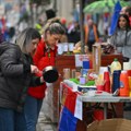 „Ko veli kak Purgeri nisu za Niš“: Zagrebačka novinarka donela štrukle studentima u Nišu