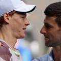 Evo gde možete da gledate uživo TV prenos meča Novak Đoković - Janik Siner u polufinalu Rolan Garosa