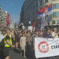 Zborovi građana i studenti u koloni ka Novom Beogradu: Od Terazijske česme krenuli na skup "Omladinska blokada”