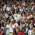 Desetine hiljada ljudi na sahrani i komemoraciji američkog influensera Čarlija Kirka