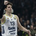 Efes se produbio, ali Fener dobio veliki derbi