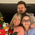Ovo je prva fotografija unuke Suzane Jovanović: Mala Marta u zagrljaju majke, Saša bi bio ponosan