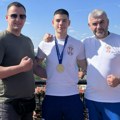 Kik-boks klub „Radnički“: Veljko Mitrović šampion Balkana, Kragujevcu i Srbiji nova titula